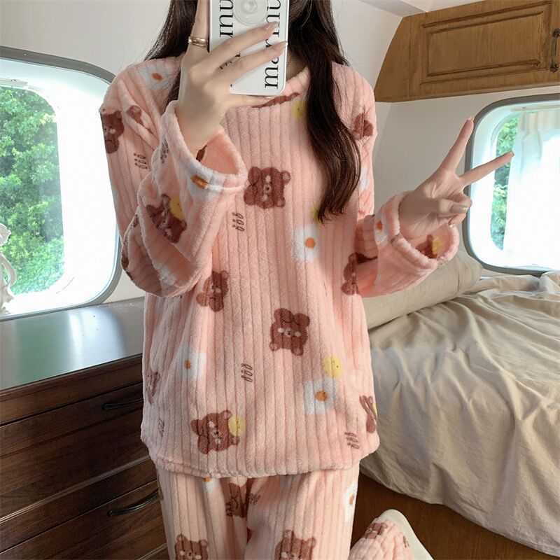 Women's Pajamas Autumn Winter Warm Pyjamas Sets Thick Coral Long Sleeve Cute Cartoon Bear Sleepwear Home Nightclothes