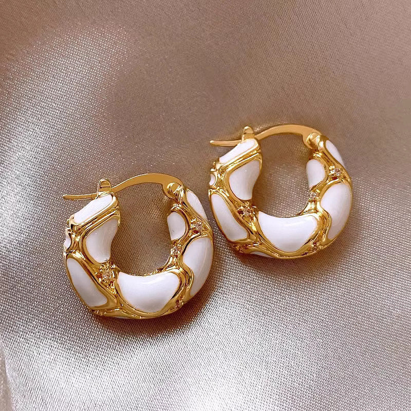 Fashion Jewelry New Trendy Enamel Color Metal Texture Small Hoop Earrings For Women Gold Plated Statement Ear Buckle Creative Jewelry Gifts